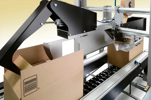 Visiškai automatinių kartoninių dėžių sandarinimo mašinų pranašumai Visiškai automatinių kartoninių dėžių sandarinimo mašinų pranašumai
